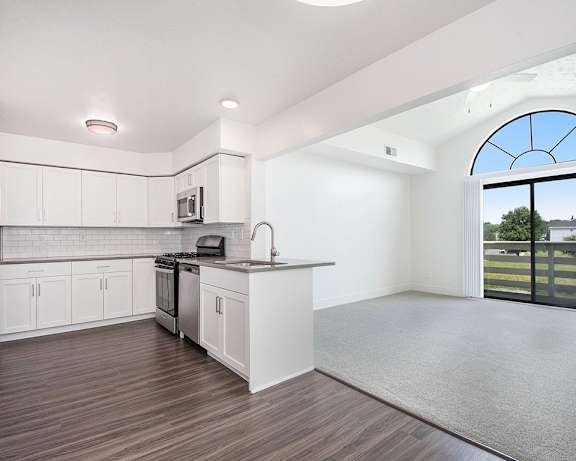 Photo Gallery Image