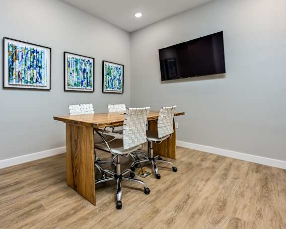 Photo Gallery Image