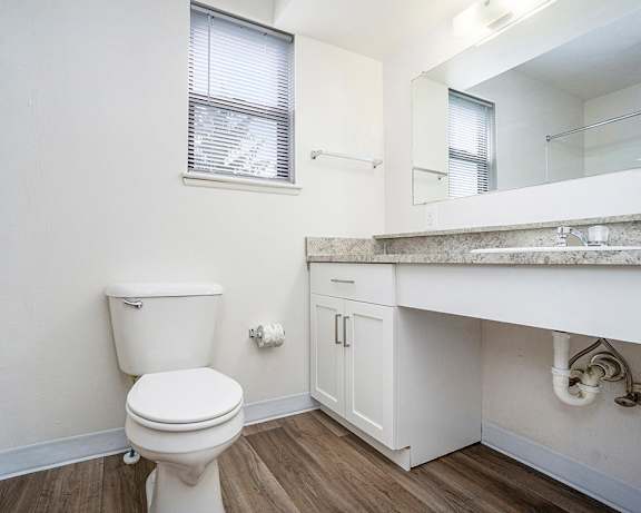 Photo Gallery Image