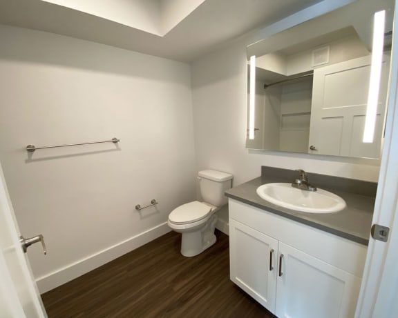 Photo Gallery Image