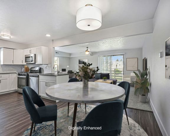 Photo Gallery Image