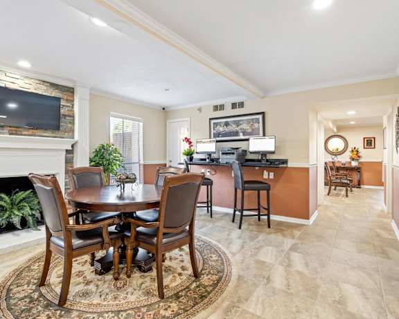 Photo Gallery Image