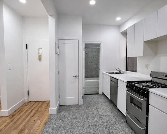 Photo Gallery Image