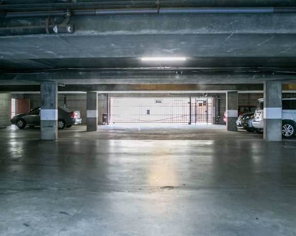 Photo Gallery Image