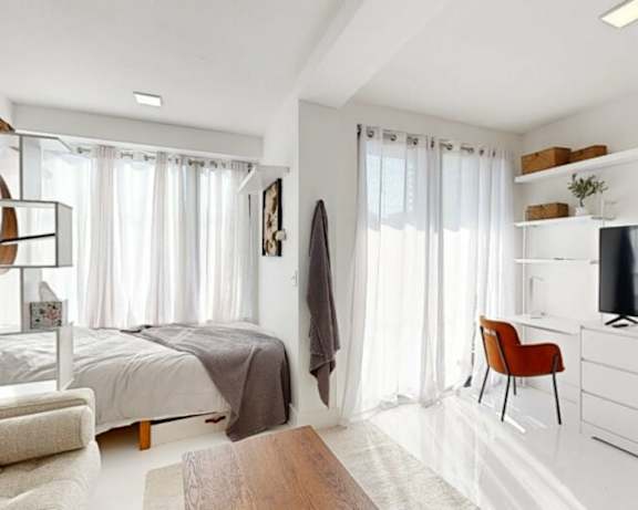 Photo Gallery Image
