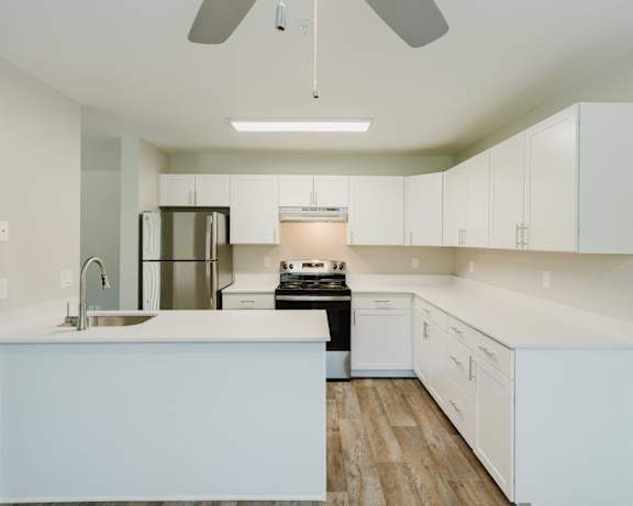 Photo Gallery Image