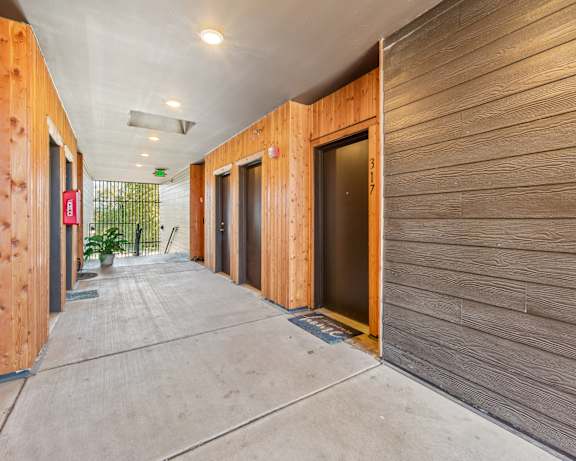 Photo Gallery Image