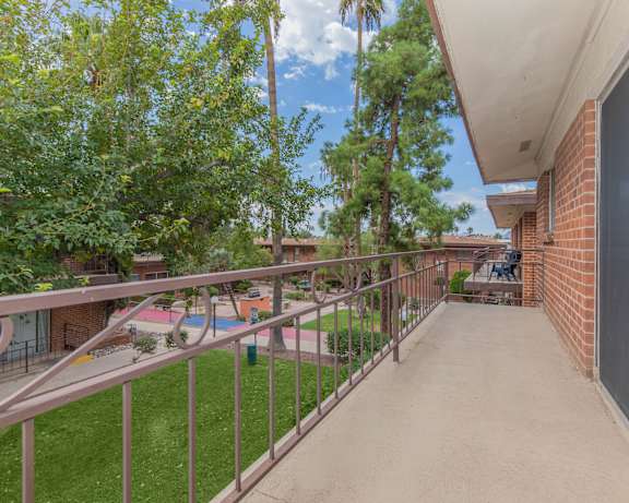 Photo Gallery Image