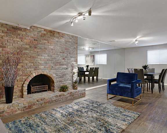 Photo Gallery Image