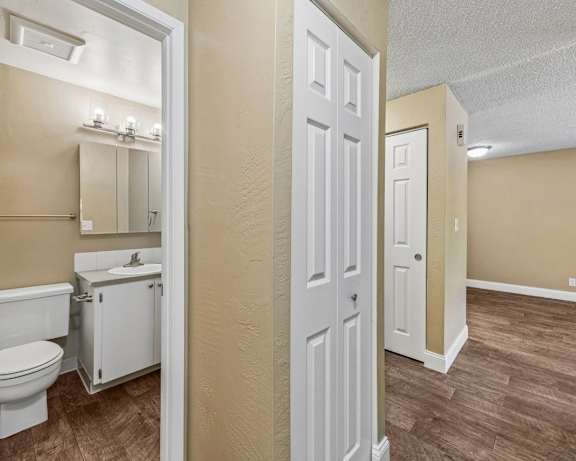 Photo Gallery Image