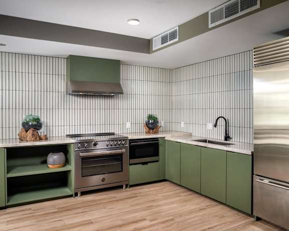 Photo Gallery Image