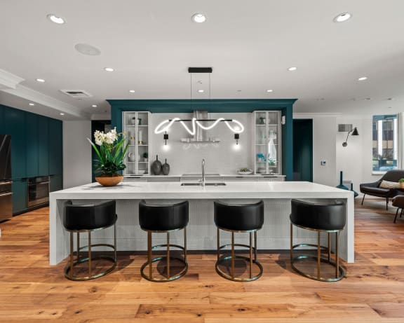 Photo Gallery Image