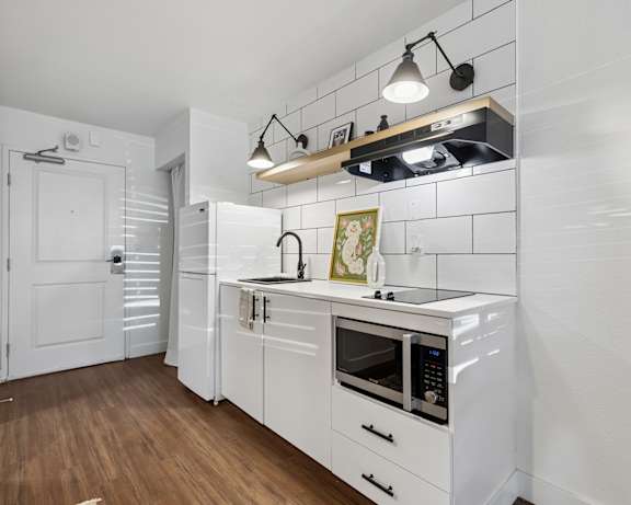 Photo Gallery Image