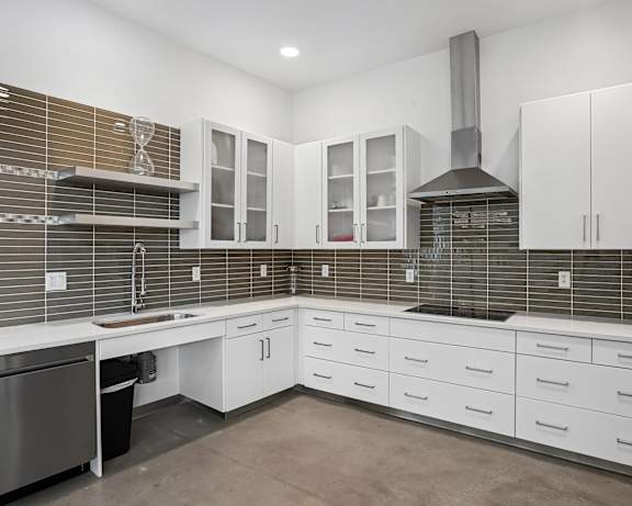 Photo Gallery Image