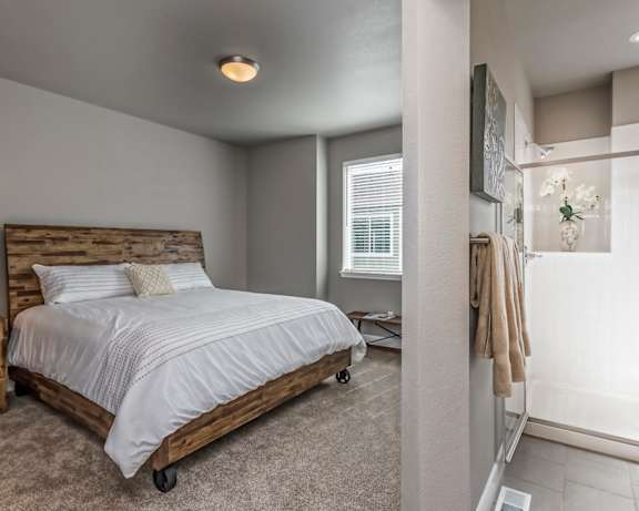Photo Gallery Image