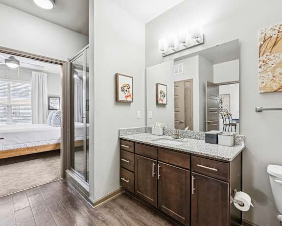 Photo Gallery Image