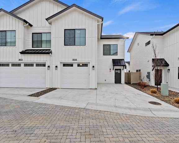 Photo Gallery Image