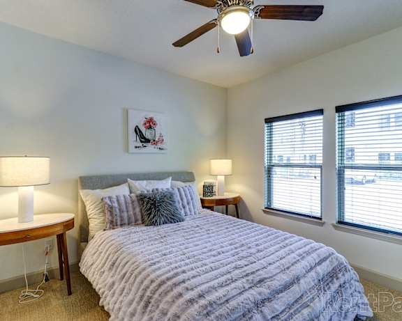 Photo Gallery Image