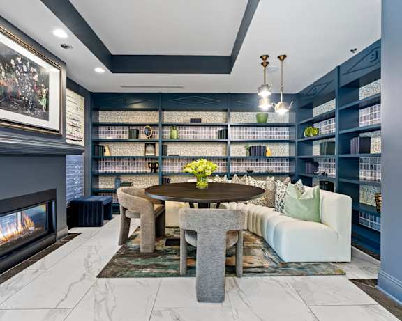 Photo Gallery Image