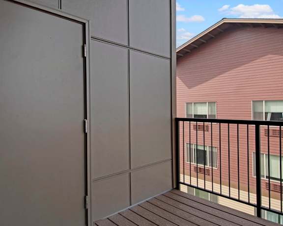 Photo Gallery Image