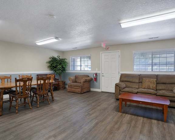 Photo Gallery Image