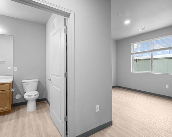 Photo Gallery Image