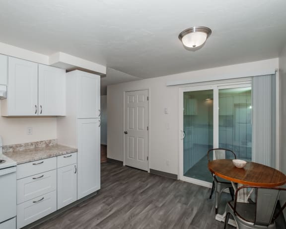 Photo Gallery Image