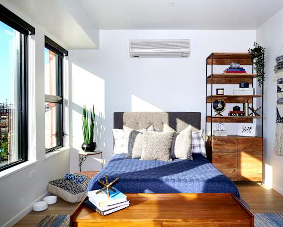 Photo Gallery Image