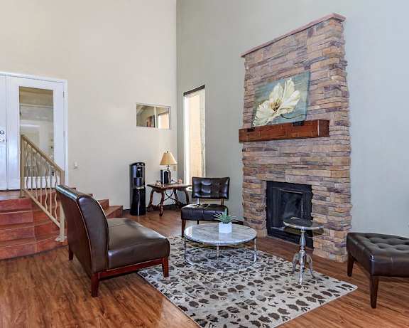 Photo Gallery Image