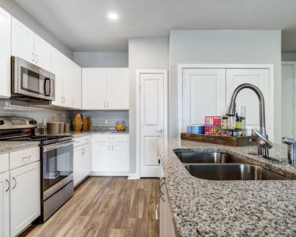 Photo Gallery Image