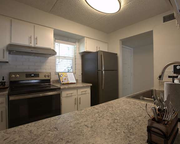 Photo Gallery Image