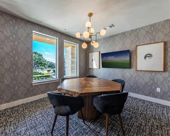 Photo Gallery Image