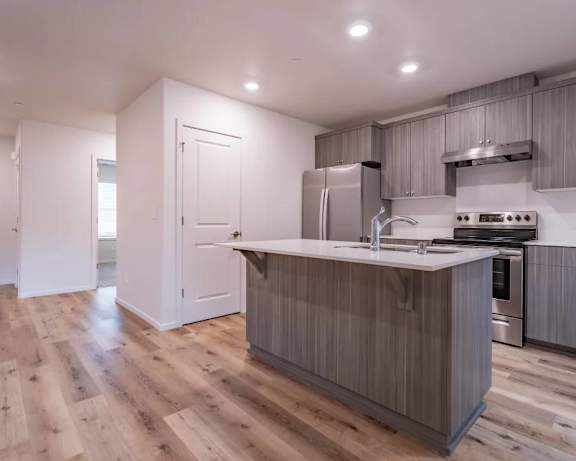 Photo Gallery Image