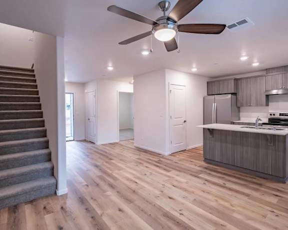 Photo Gallery Image