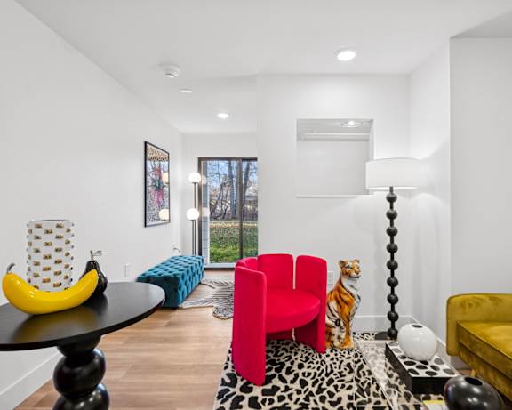 Photo Gallery Image
