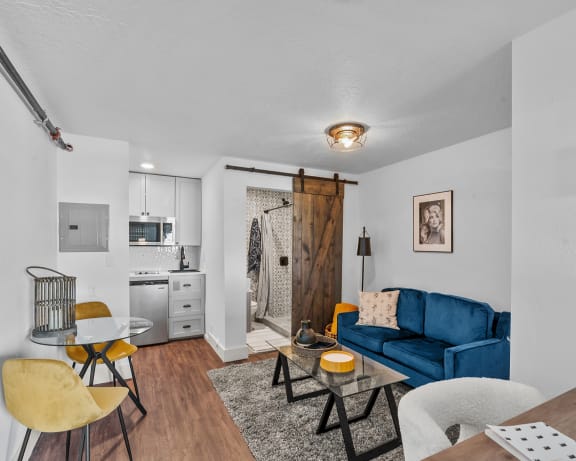Photo Gallery Image