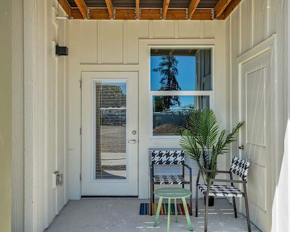 Photo Gallery Image