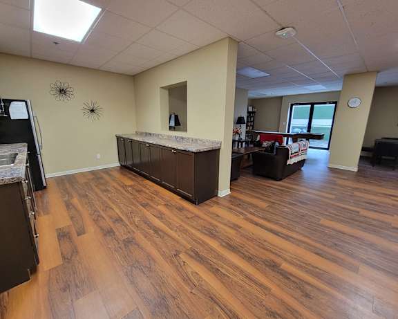 Photo Gallery Image