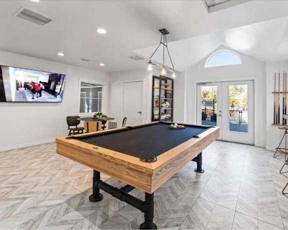 Photo Gallery Image