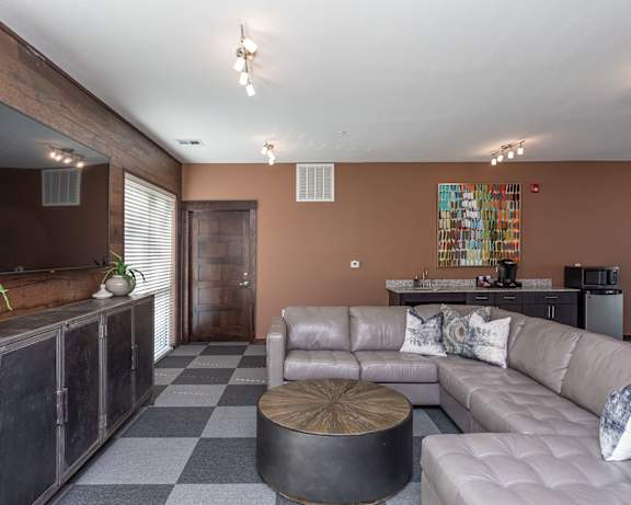 Photo Gallery Image