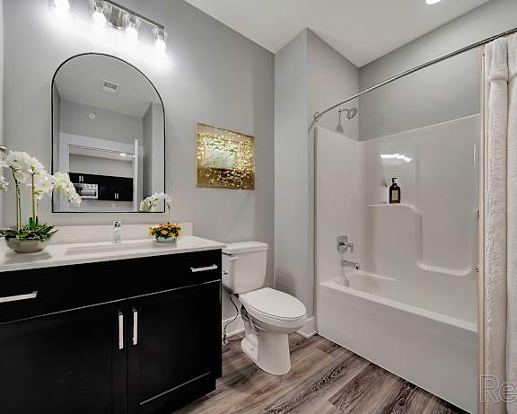 Photo Gallery Image