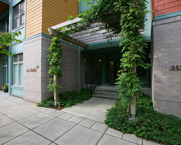 Photo Gallery Image