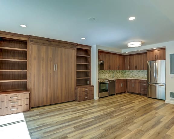 Photo Gallery Image