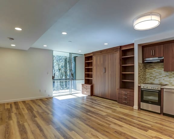 Photo Gallery Image