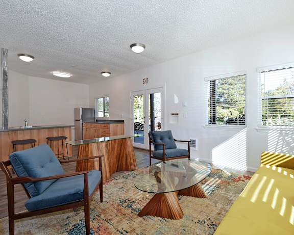 Photo Gallery Image