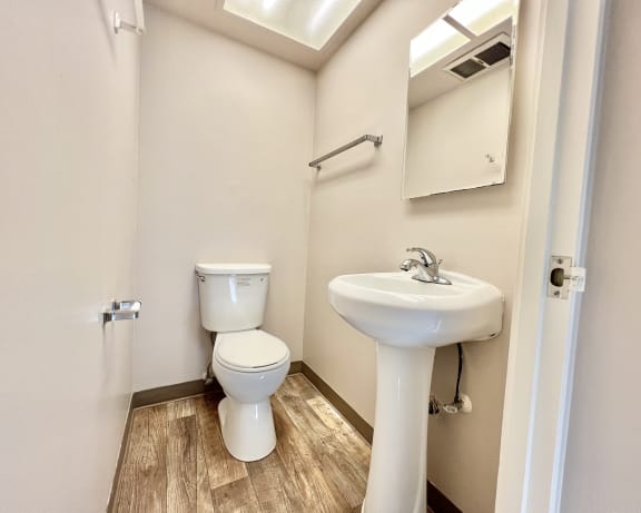 Photo Gallery Image