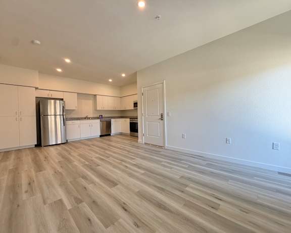 Photo Gallery Image