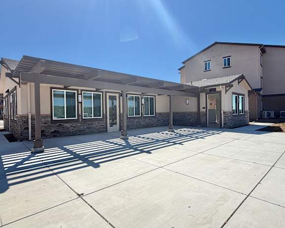 Photo Gallery Image