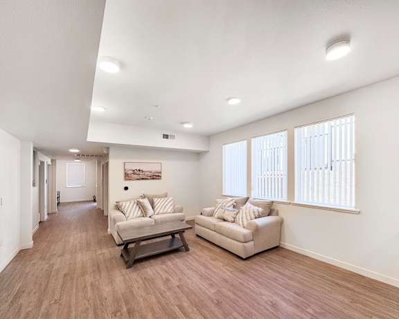 Photo Gallery Image
