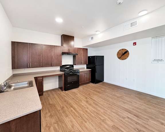 Photo Gallery Image